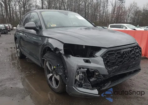 2022 Audi Q5 Prestige 45 Tfsi S Line Quattro S Tronic from USA, damaged, VIN WA1FABFY4N2044458